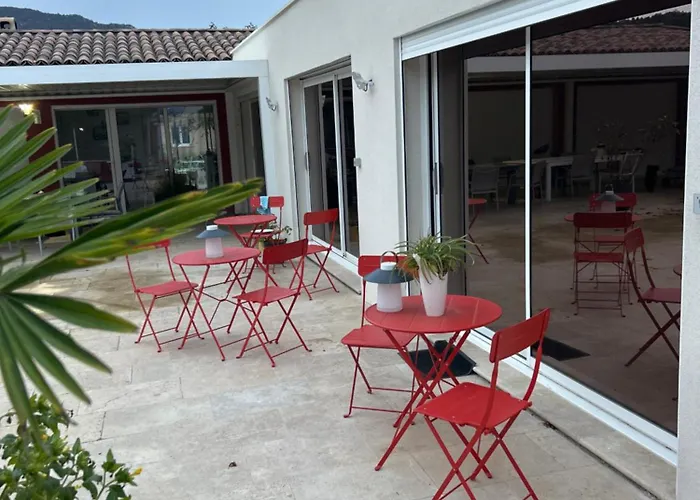 住宿加早餐酒店 Segustera