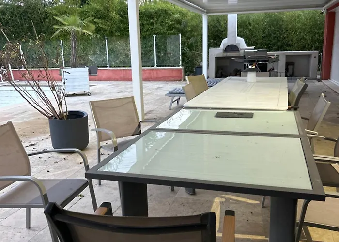 住宿加早餐酒店 Segustera 3*